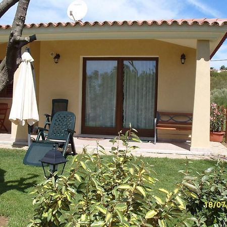 Casadelfaro Con Giardino A Pittulongu 600Metri Dalla Spiaggia Villa Olbia Ngoại thất bức ảnh