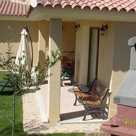 Casadelfaro Con Giardino A Pittulongu 600Metri Dalla Spiaggia Olbia Ngoại thất bức ảnh