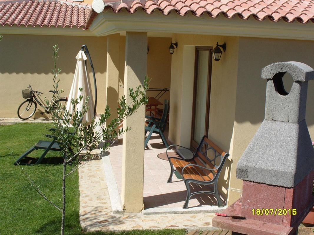 Casadelfaro Con Giardino A Pittulongu 600Metri Dalla Spiaggia Olbia Ngoại thất bức ảnh